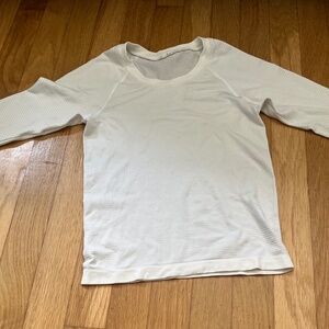 Women’s white long sleeve